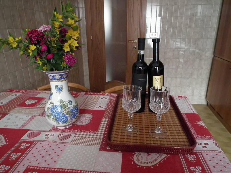 Apartmán La Casa Di Gio Tirano Exteriér fotografie